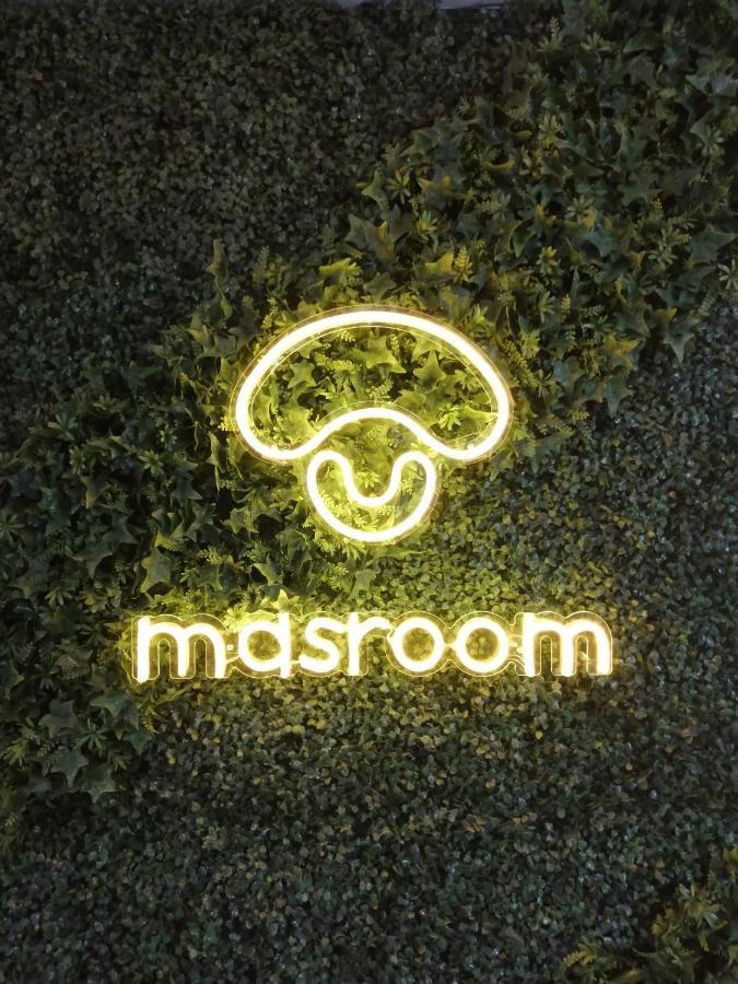 Masroom Hotel Куала-Лумпур Экстерьер фото