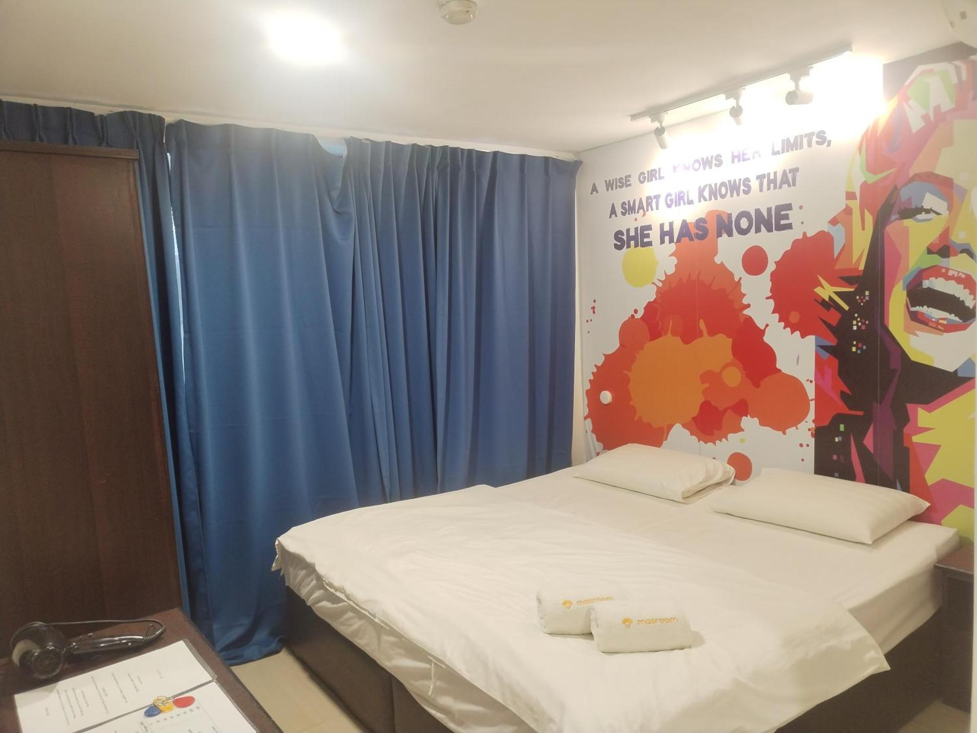 Masroom Hotel Куала-Лумпур Экстерьер фото